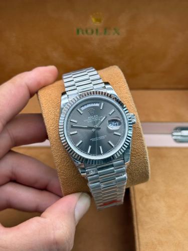 ساعة ماركة رولكس