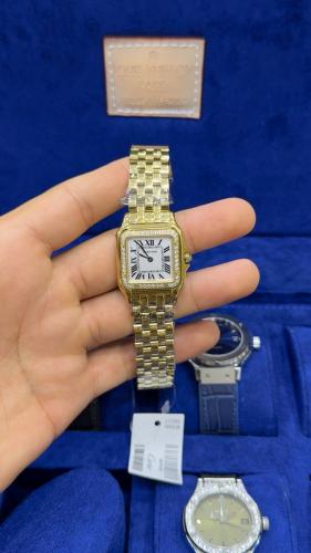 ساعة كارتييه هاي كواليتي