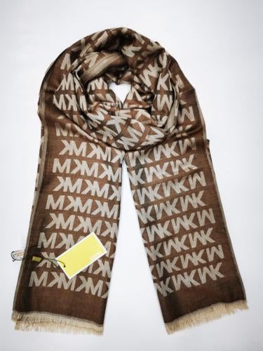 وشاح مايكل كورس