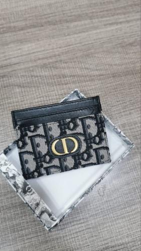محفظة ديور
