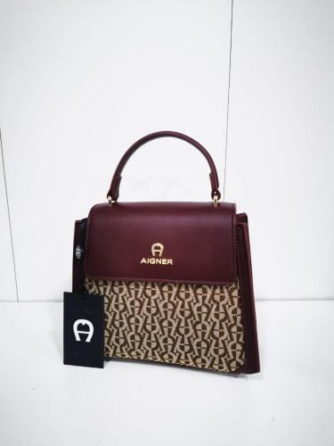 شنطة نسائية