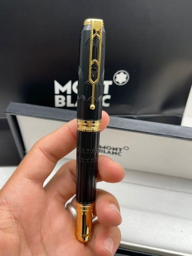 قلم مونت بلانك درجة أولى