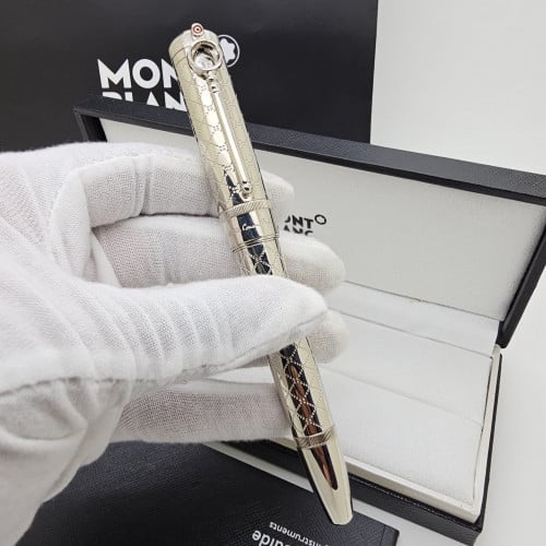 قلم مونت بلانك درجة أولى