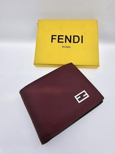 فندي بوك للجنسين