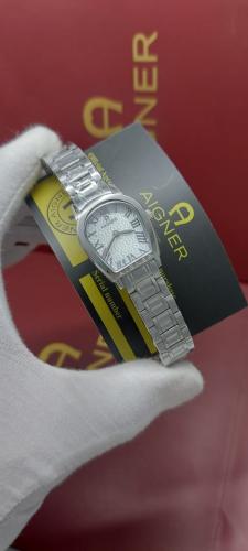 آغنر نسائية-تصميم حدوة الفرس