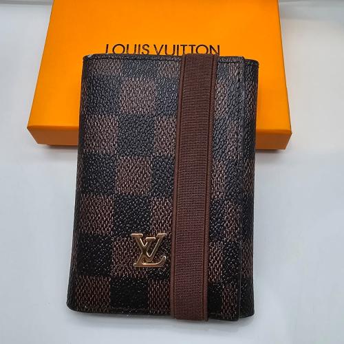 لويس فيتون بوك للجنسين