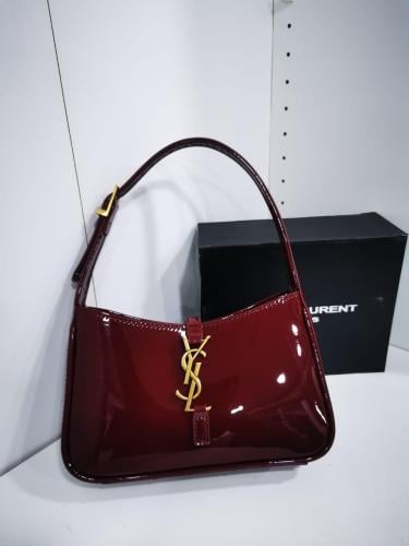 شنطة سان لوران