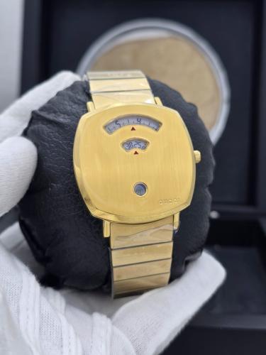 ساعة قوتشي رجالية