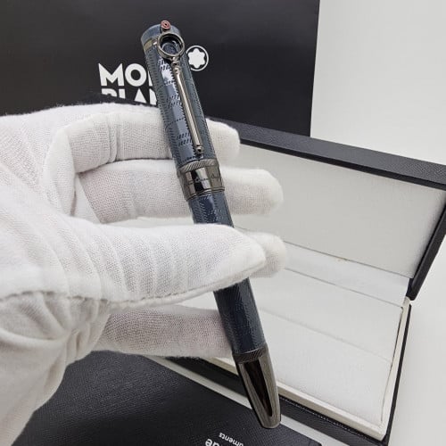 قلم مونت بلانك درجة أولى