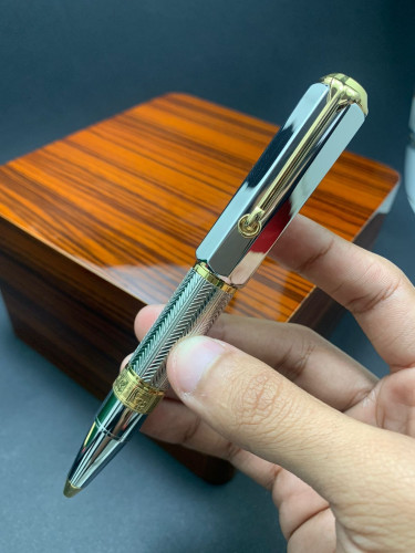 قلم مونت بلانك هاي كوالتي