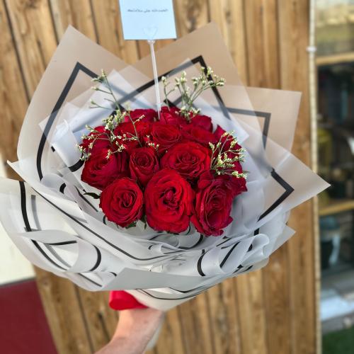 باقة الجوري الاحمر