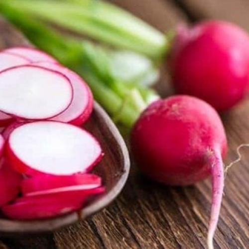 بذور الفجل الاحمر 50 بذرة