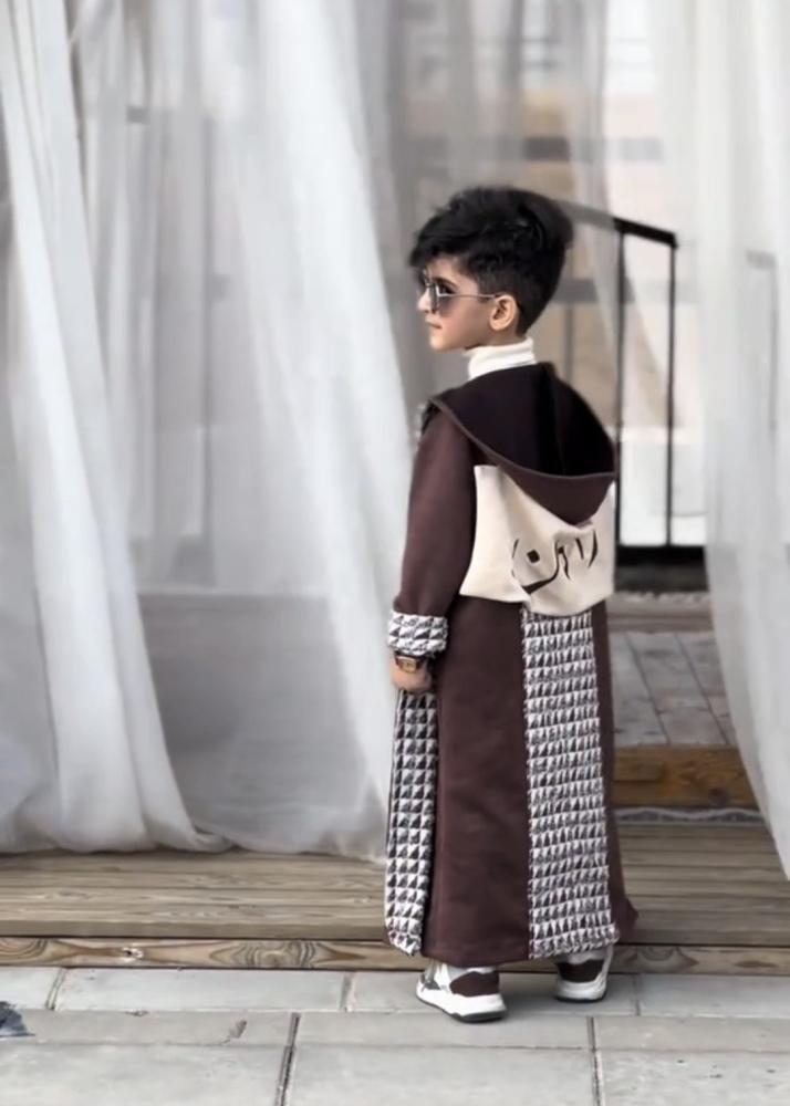 فروه 2025 بالاسم حسب الطلب