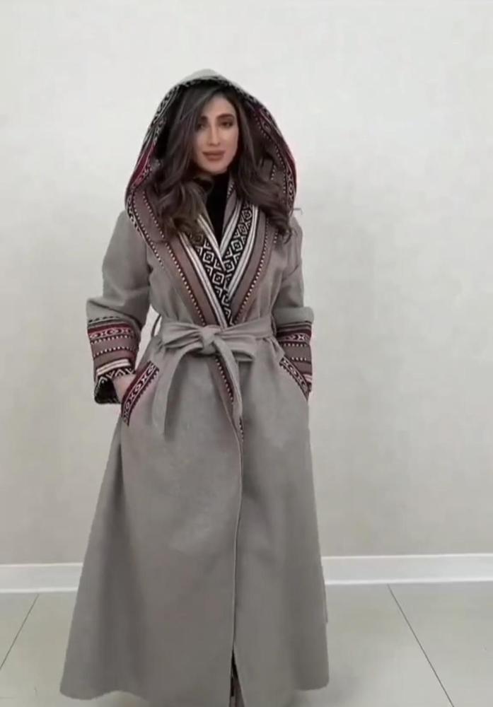 عبايات شتويه الوان مختلفه