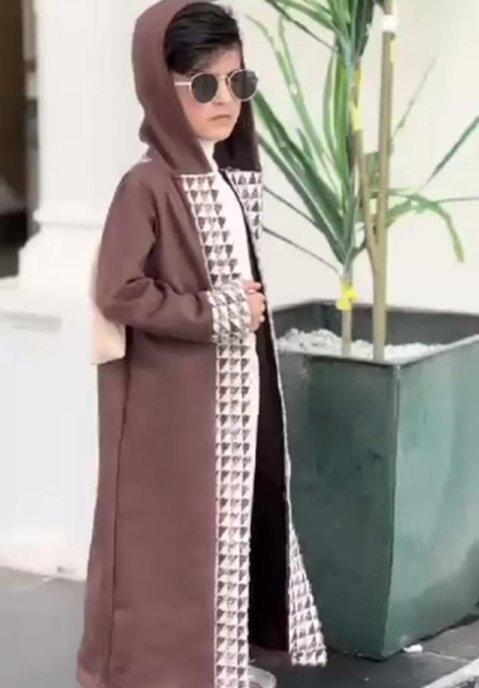 فروه 2025 بالاسم حسب الطلب