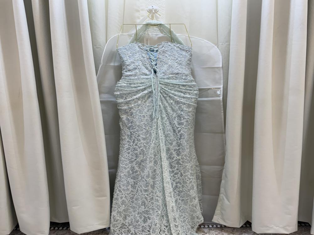 فستان سماوي ملكي