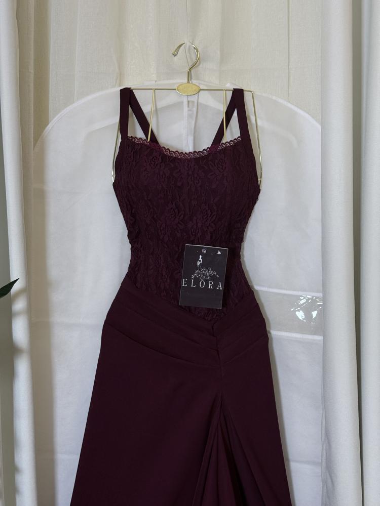 فستان دانتيل عنابي