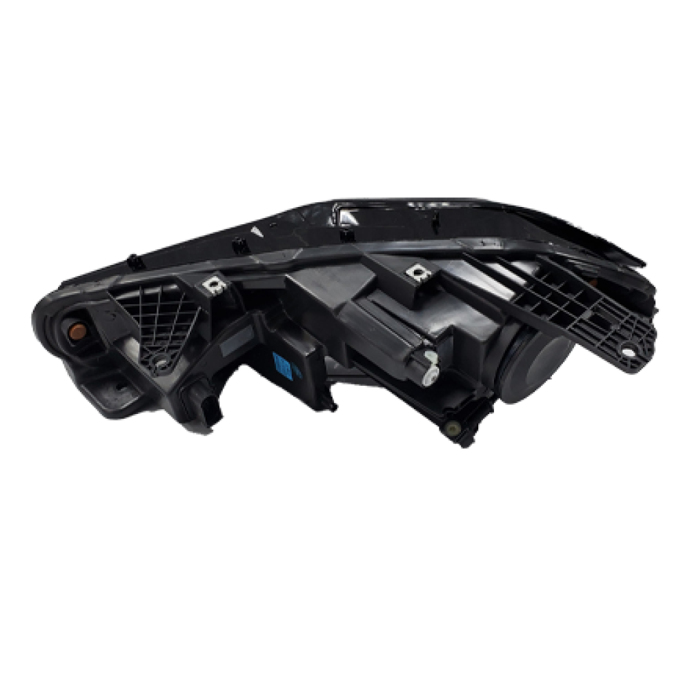 قطع غيار سيارات