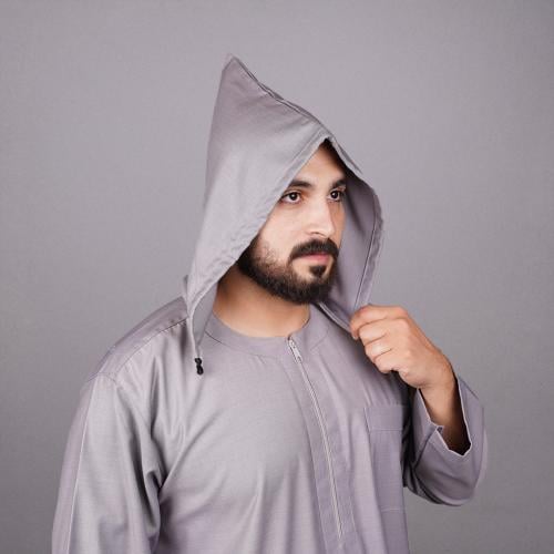 ثوب مغربي بقبوع لون رمادي فاتح