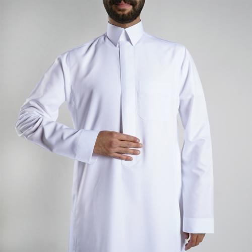ثوب الدفه رجالي. || سحاب قلاب