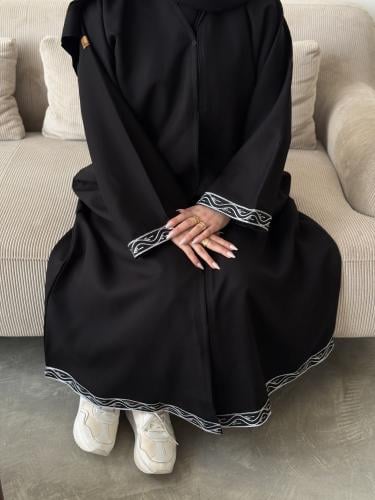 عبايه نسمه