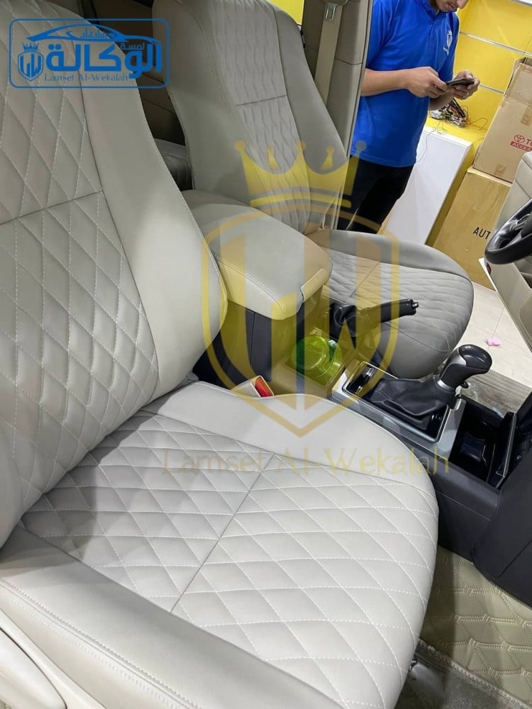 تنجيد السيارات