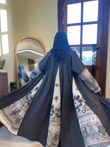 عباية دُجى