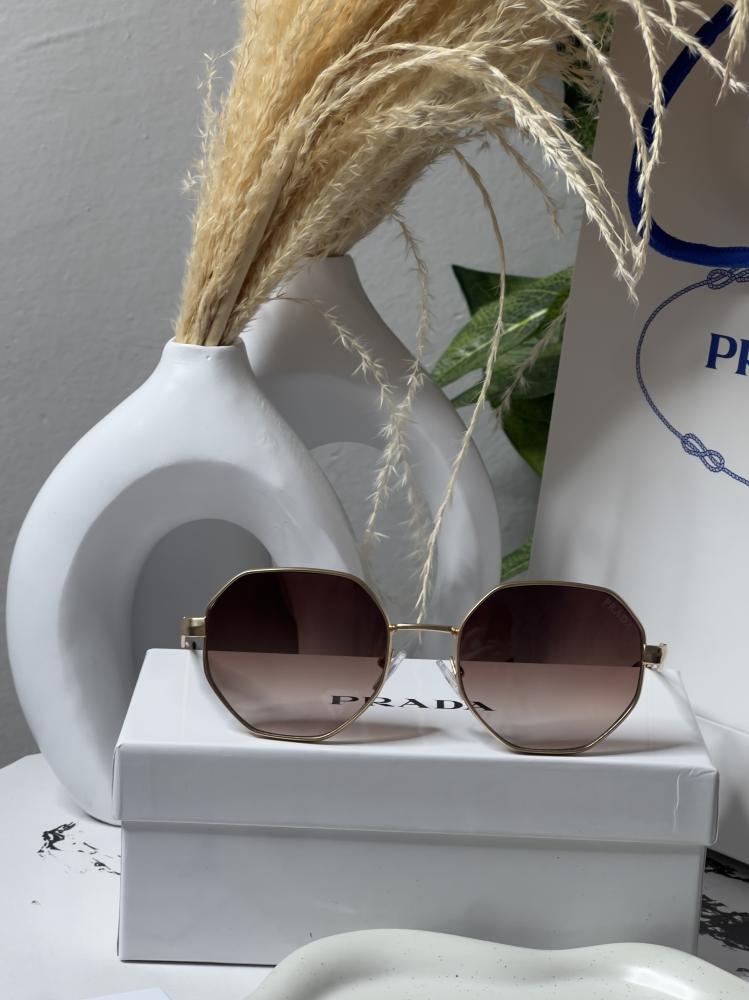 نظارة PRADA أطار -ذهبي