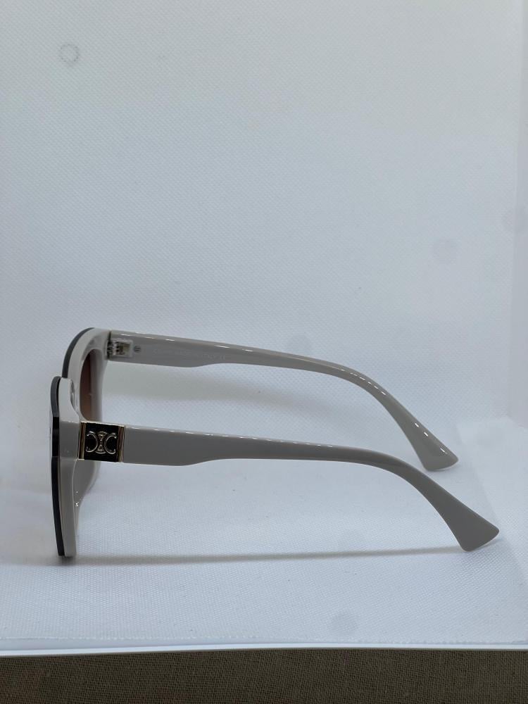 نظارة سيلين