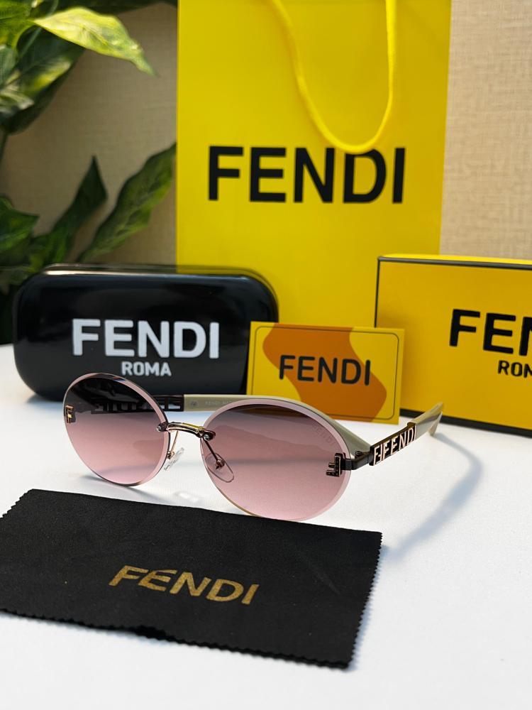نظارة  Fendi - ملون
