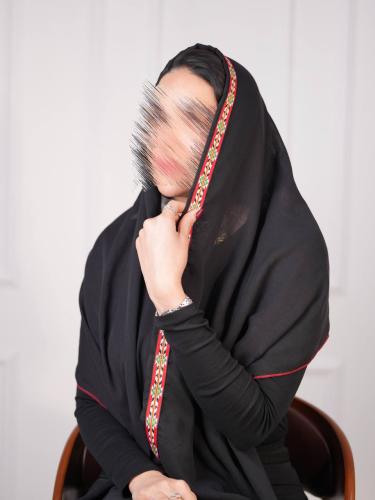 طرحة السدو الاحمر