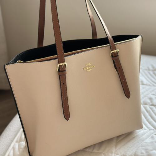 شنطه كوتش mollie بني بيج