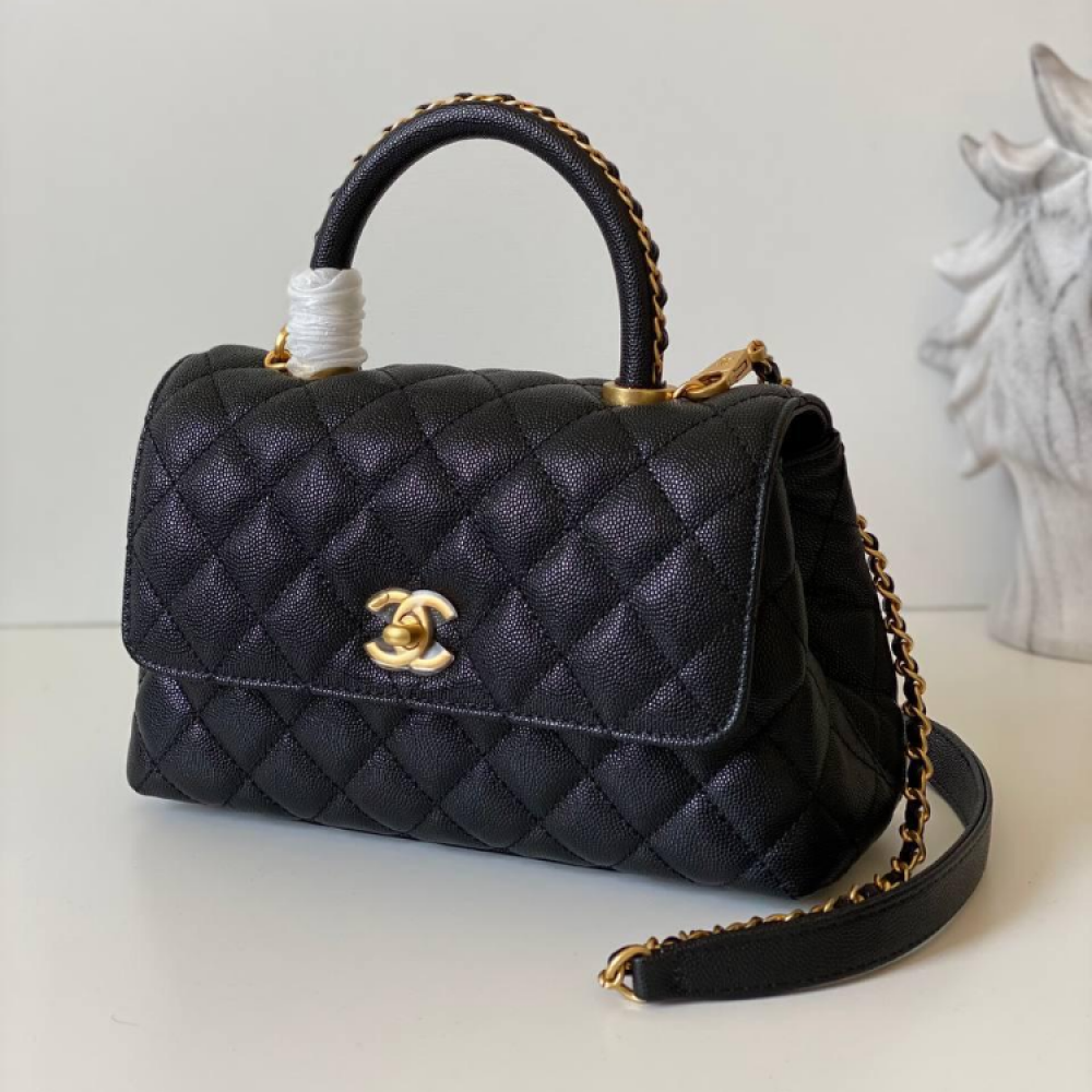 شنطة نسائية سوداء من شانيل Coco Handle ماستر