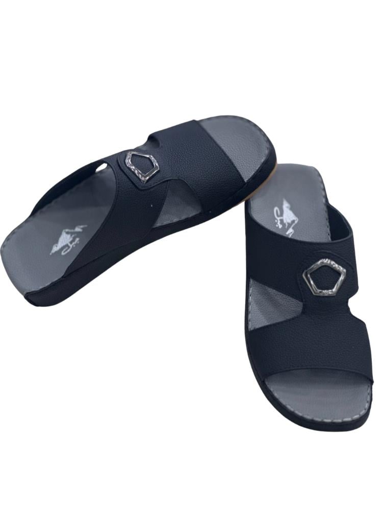 حذاء جبل SF-8