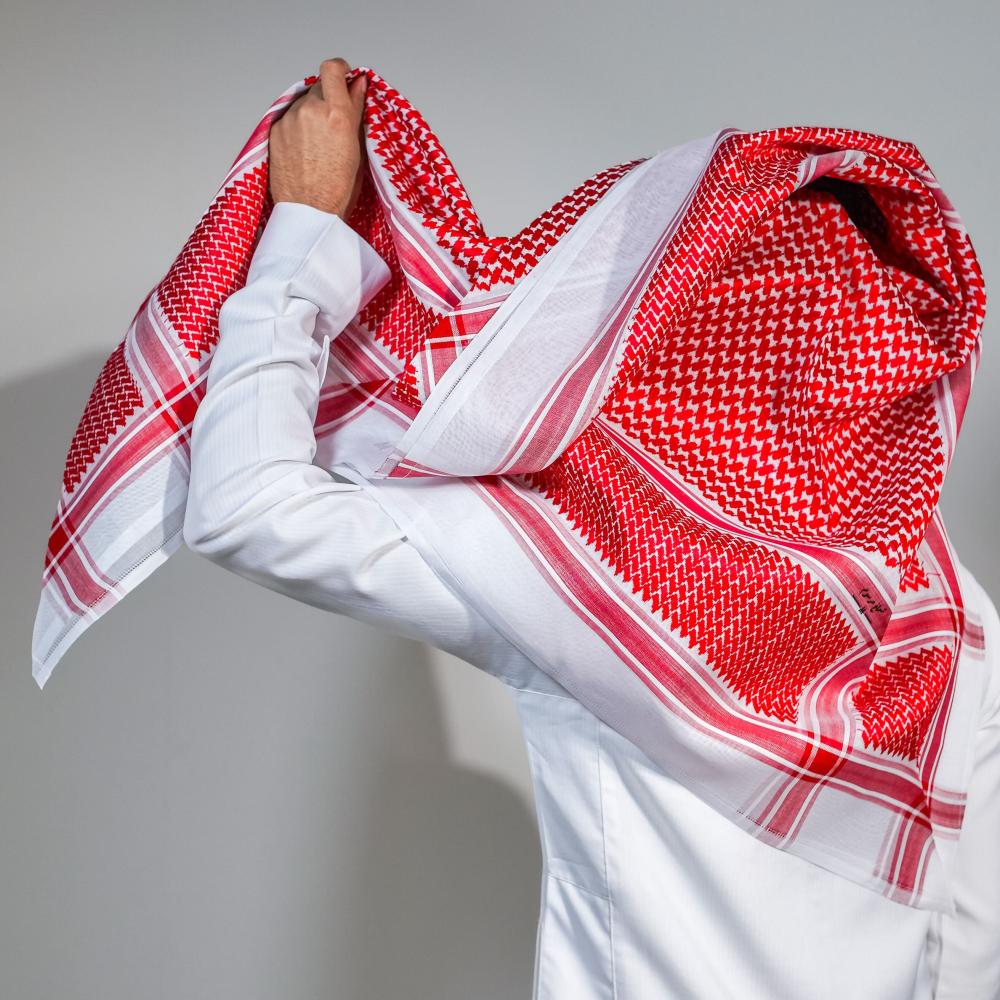 شماغ مرسوم دم الغزال