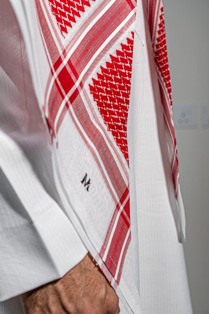شماغ مرسوم دم الغزال