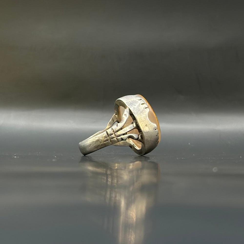 خاتم نوادر عقيق بني مائي