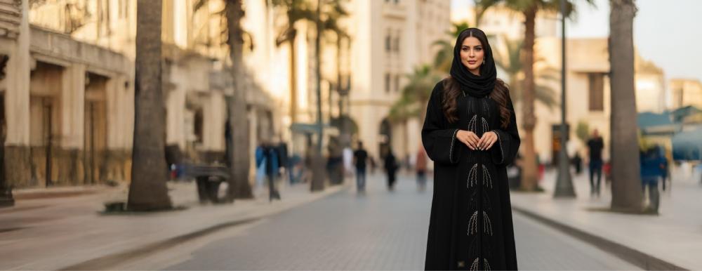 عبايات سعودية سوداء فخمة