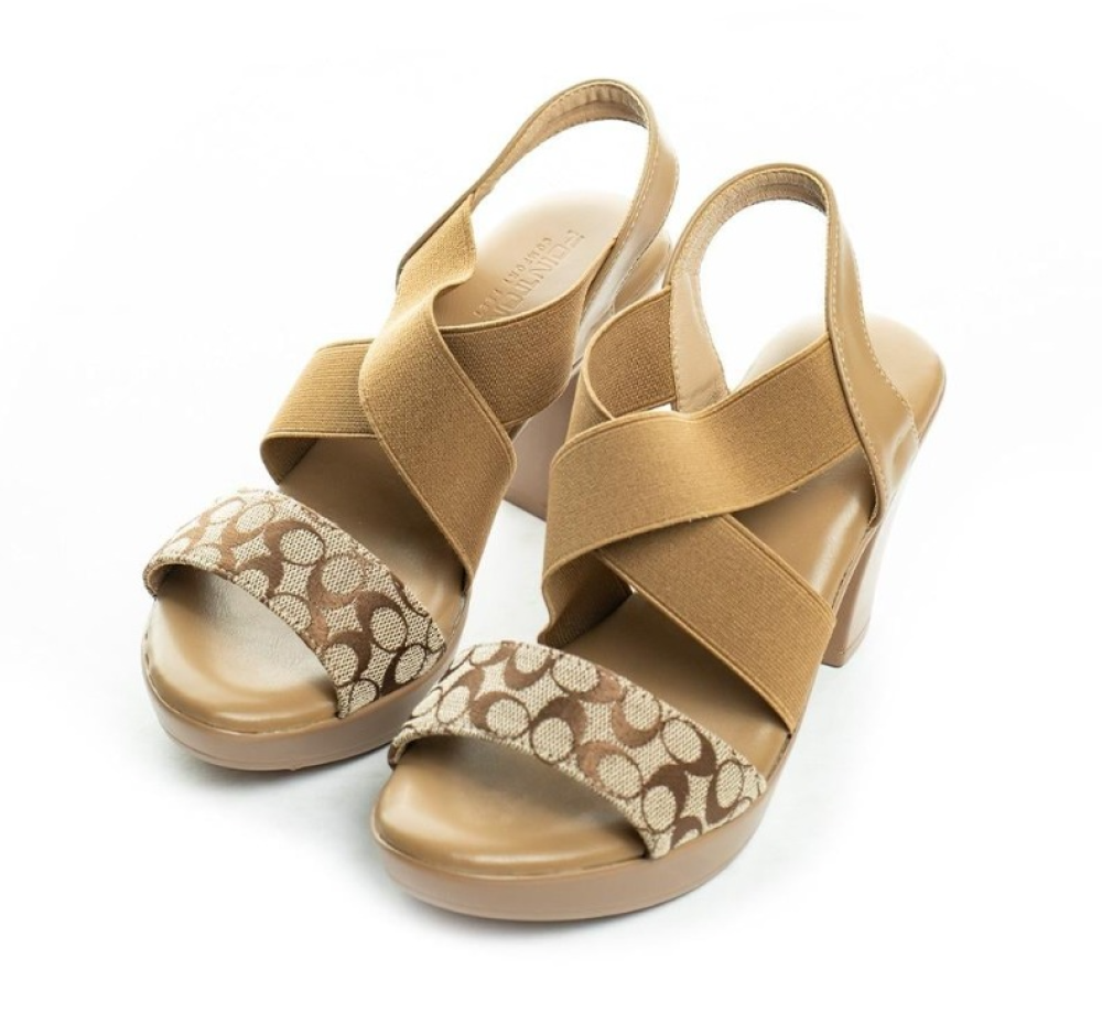 صنادل نسائية