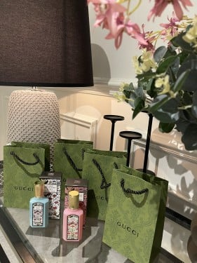 عطر قوتشي ٢٥ مل