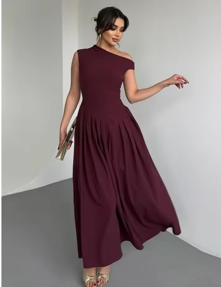 فستان ماكسي صيفي بطيات مرقعة