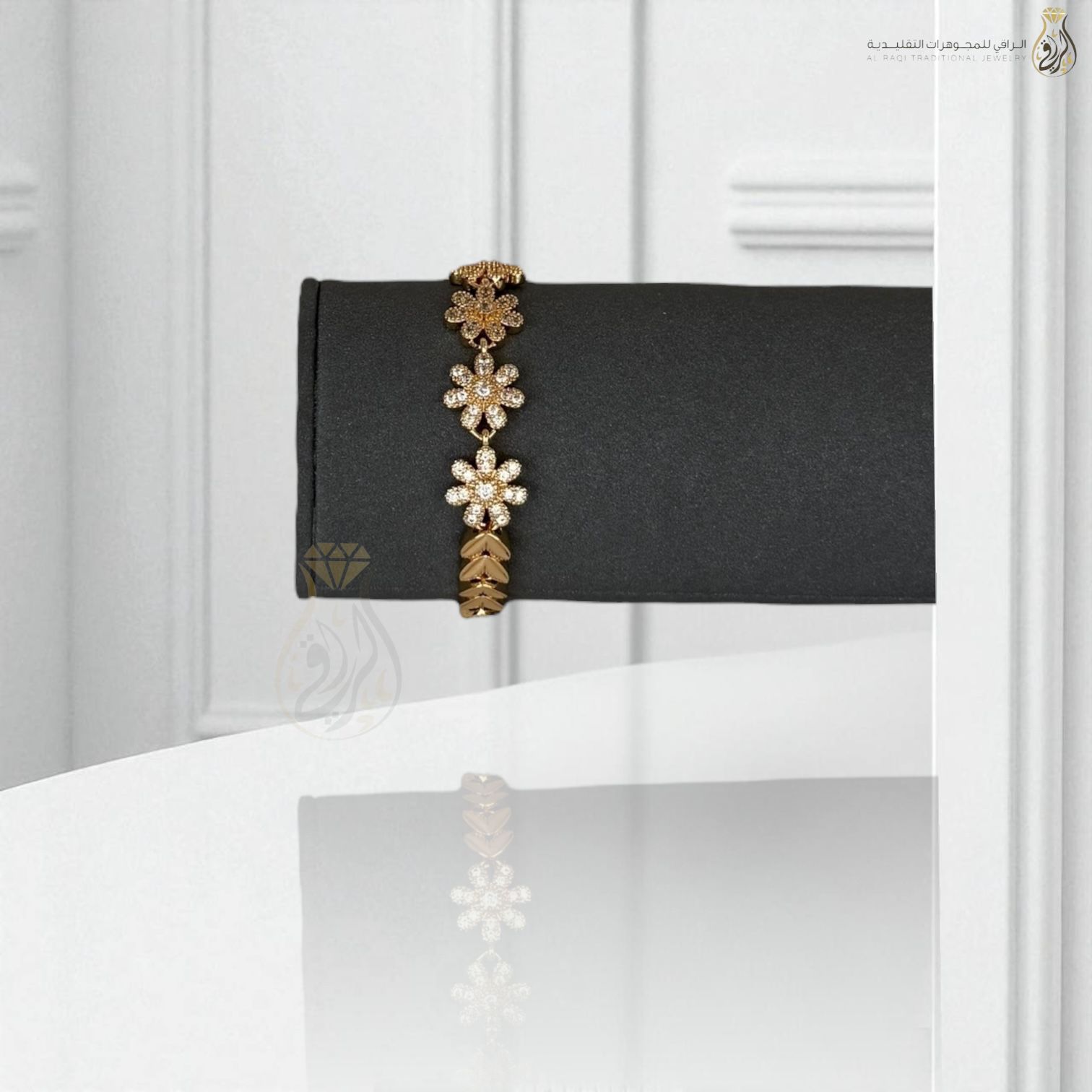 سوار زهور مرصع بزركون