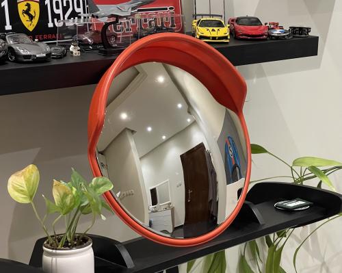 مرايا مع ايطار بارز 45*45