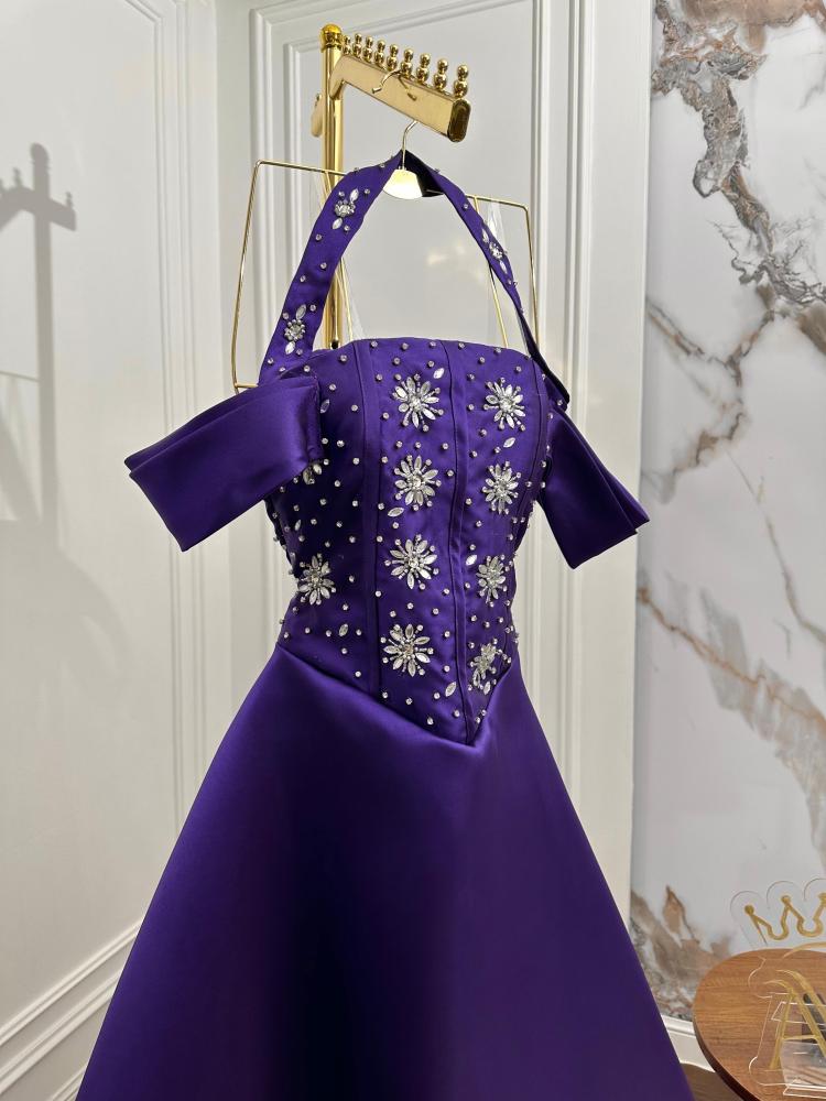 فستان ميكادو مميز