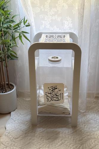 ركن ابيض