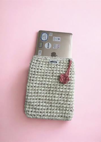 IPAD SLEEVE - CREAMY & PINK 10.5 inch