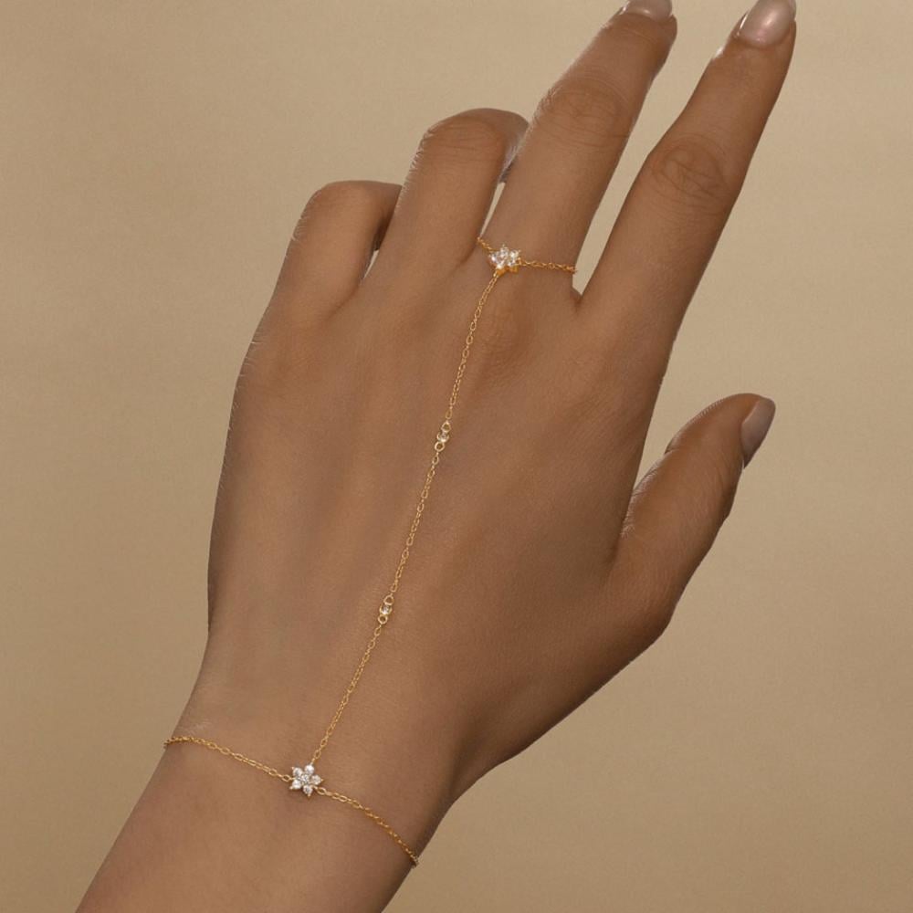 سوار اليد بنجمة لامعة