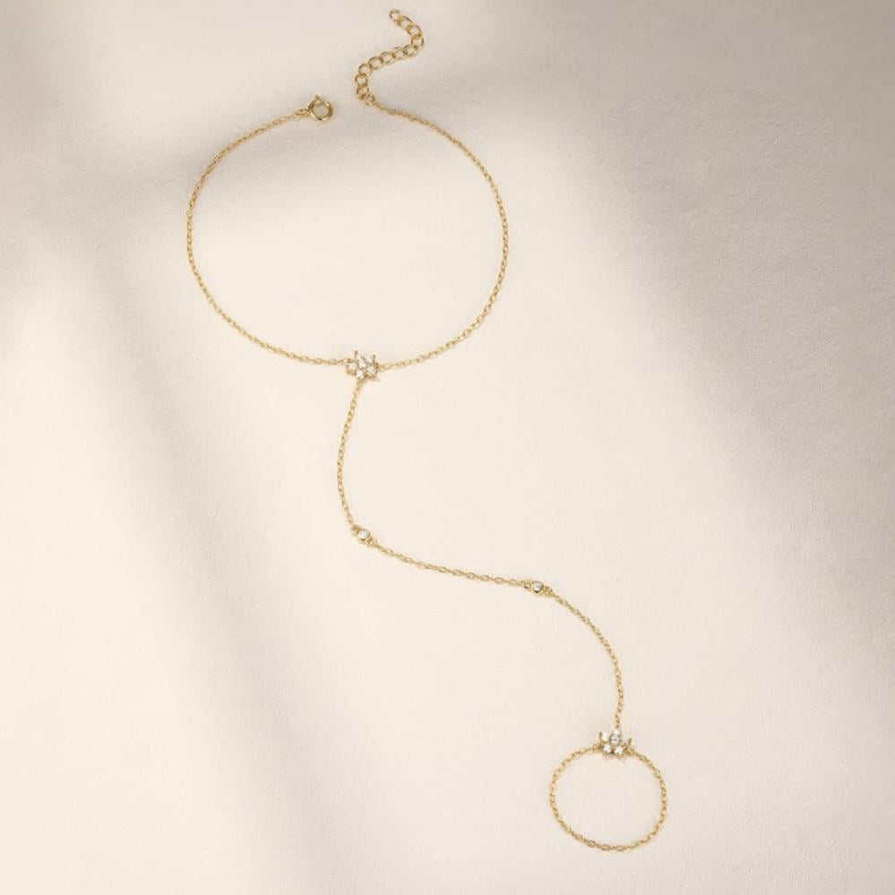 Sparkling Star Hand Chain