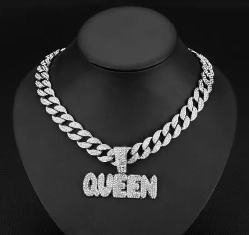 قلادة هيب هوب QUEEN