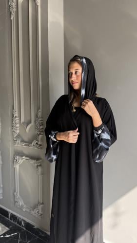 عباية وَسْم